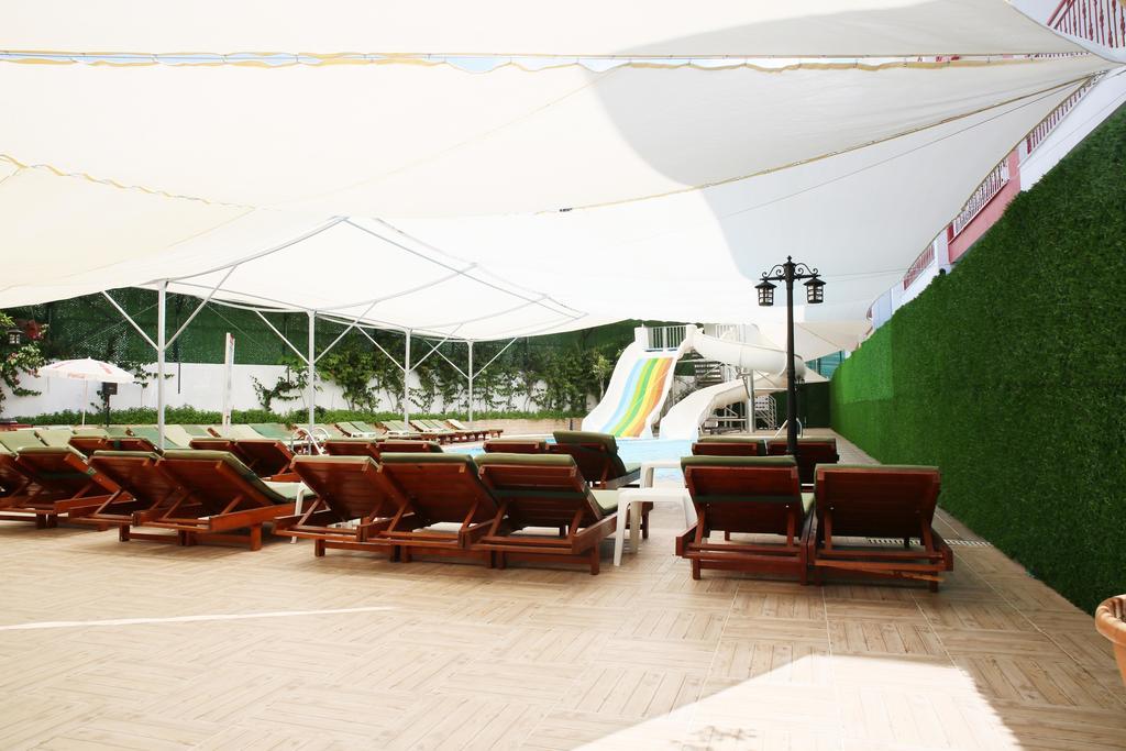 Hotel Rose Side